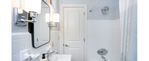 14-bathroom-2_resized_canvas